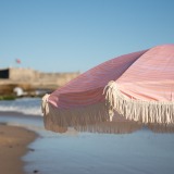 TIDE CORAL_BEACH-UMBRELLA_5600373068161_open_min