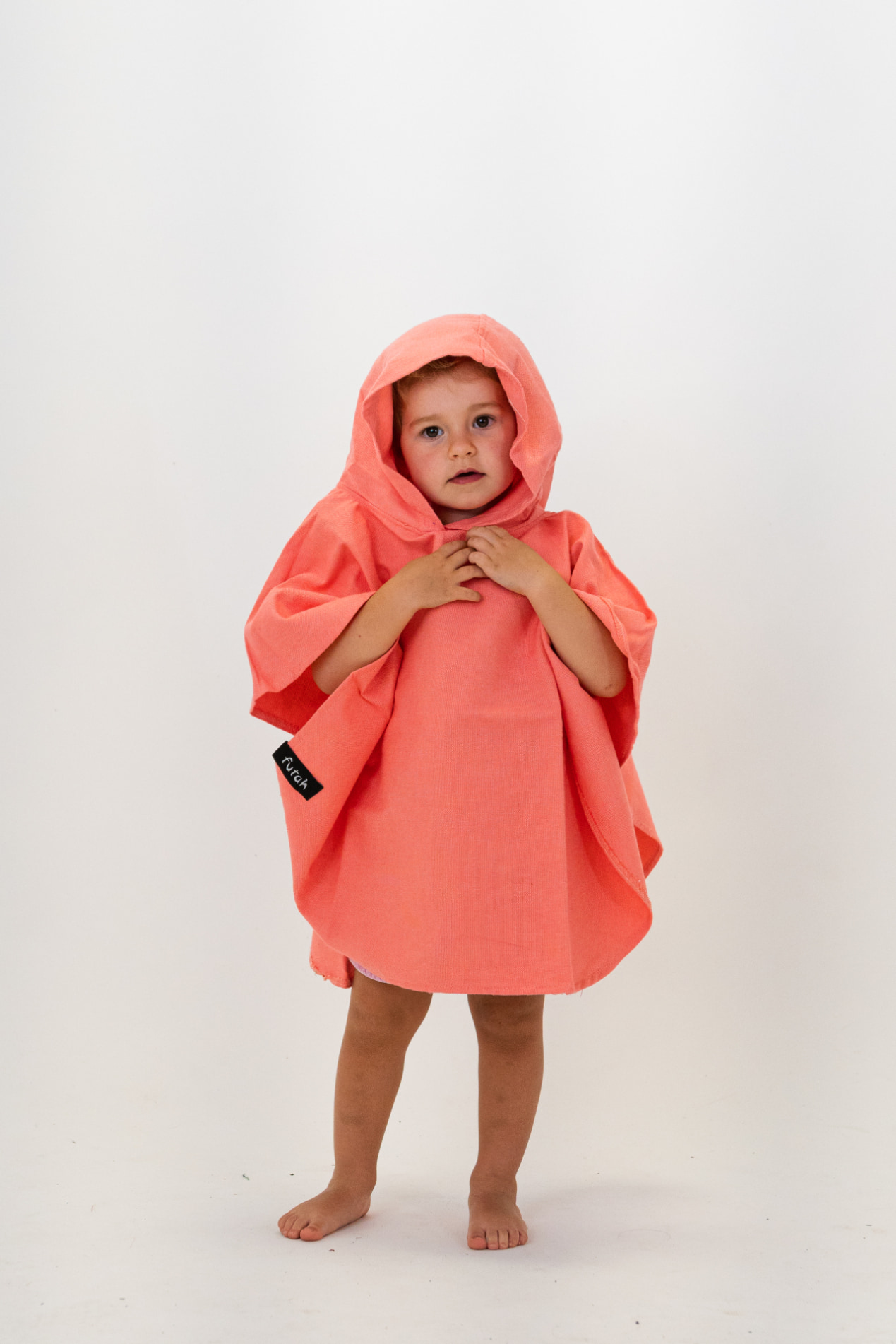 Futah - Ericeira Coral Baby Poncho (3)