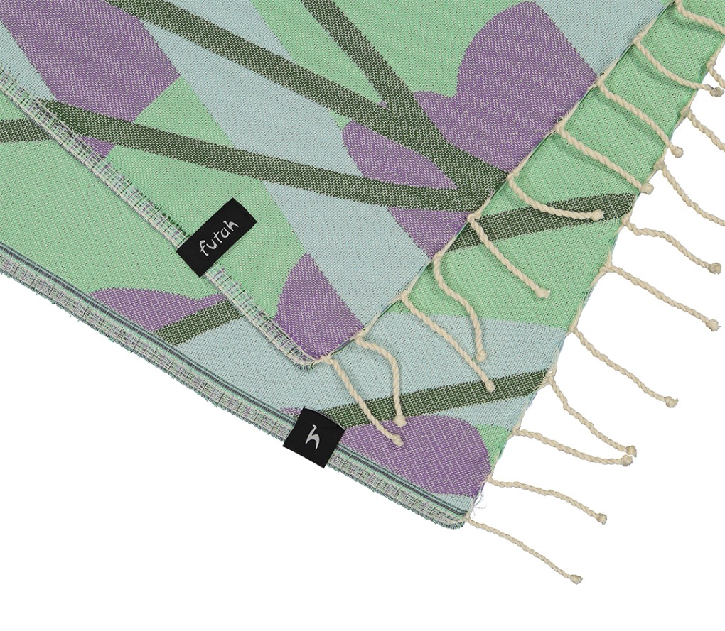 WWF_DEEPWATER_SINGLE BEACH TOWEL_5600373066587_3