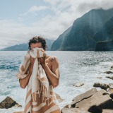 _DSC4905 BEACH TOWEL Shoal Mocha_min
