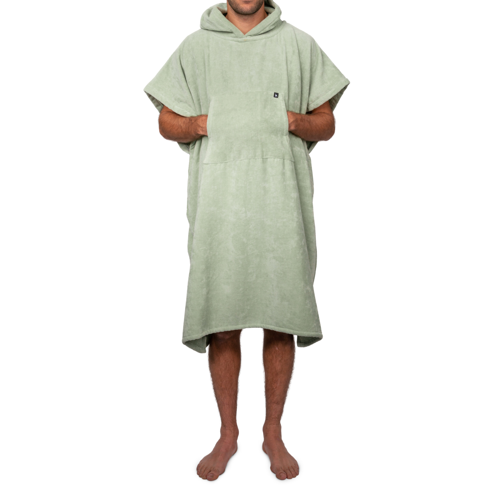 Futah - Ericeira Green Terry Poncho - Organic Cotton (3)
