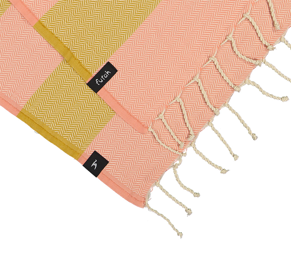 Futah - Bedu Coral & Mostarda Toalha de praia  (2)