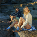 FLORA BLUE BEACH TOWEL_2_min