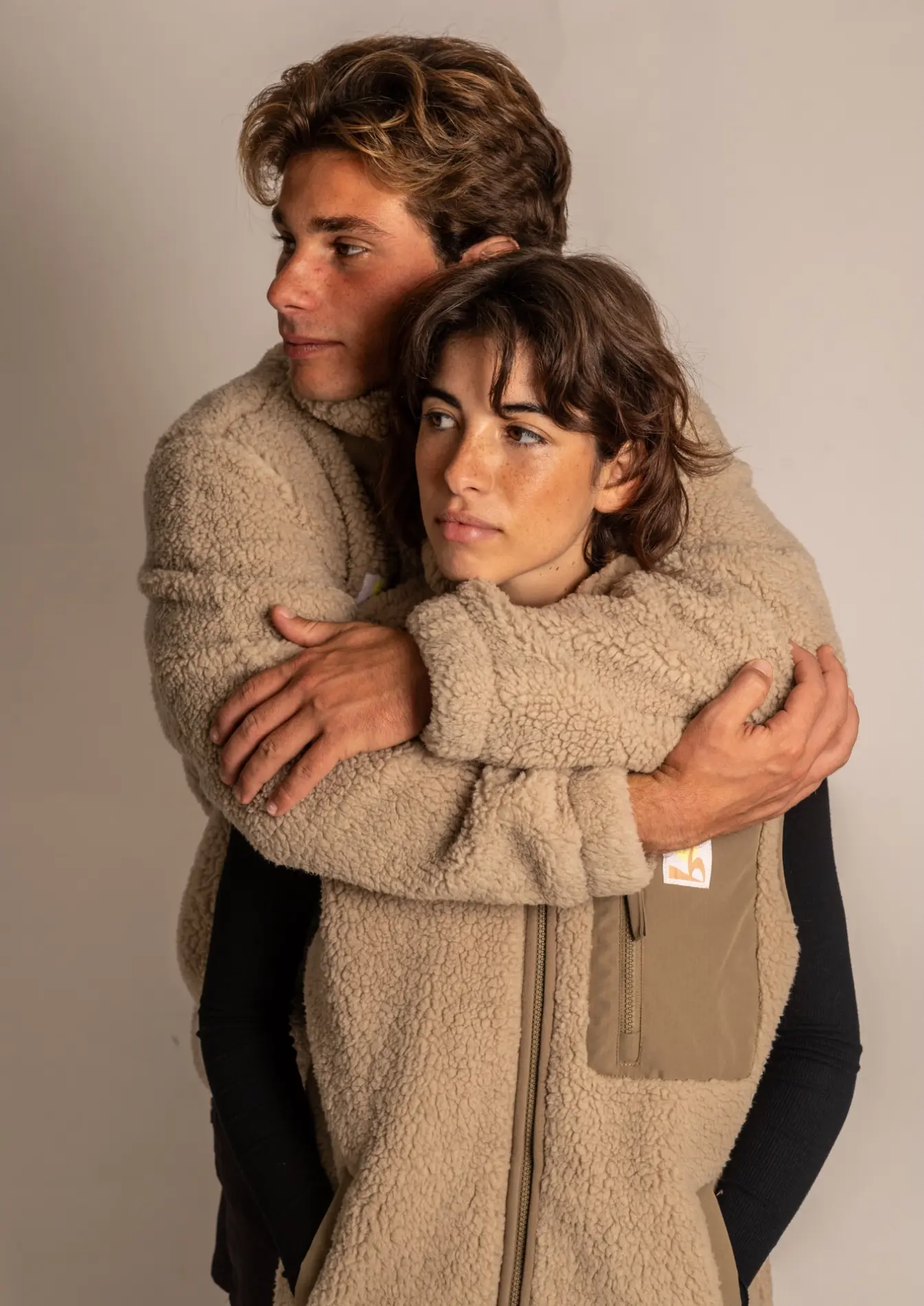 Futah - Casaco Sherpa Bege (3)