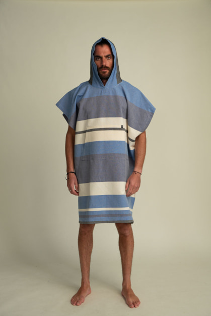 Papua Azul Poncho (2)