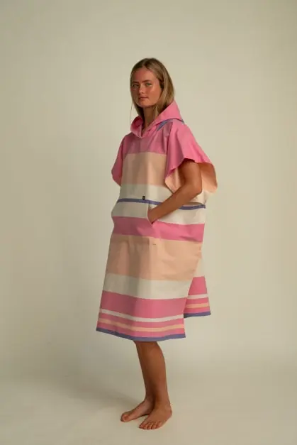 Papua Cor de Rosa Poncho (2)
