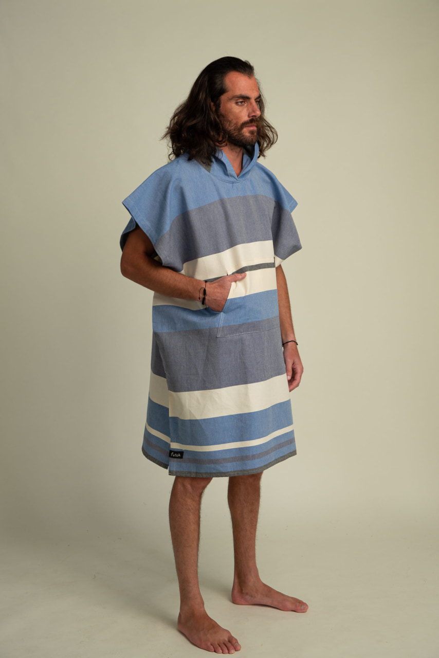 Futah - Papua Azul Poncho (1)