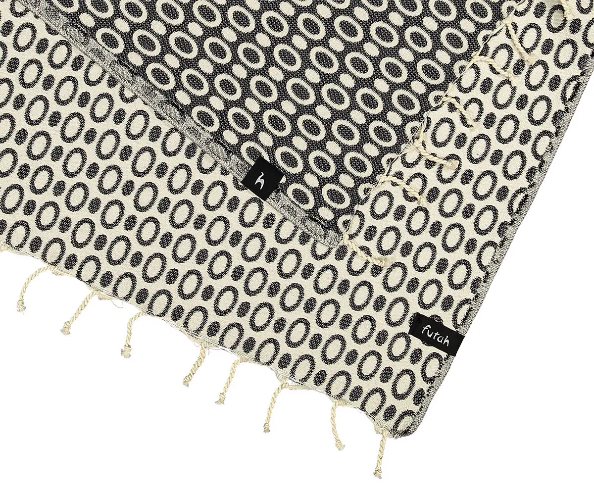 Futah - Pulse Black XL Towel (2)