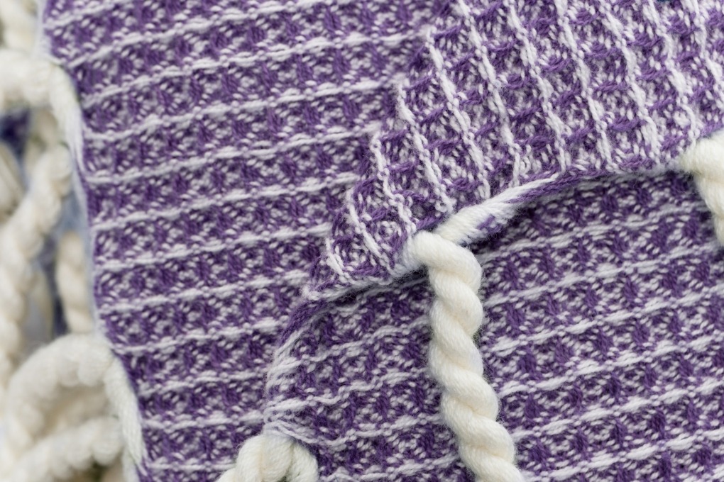 Futah_Detalhe_Roxo